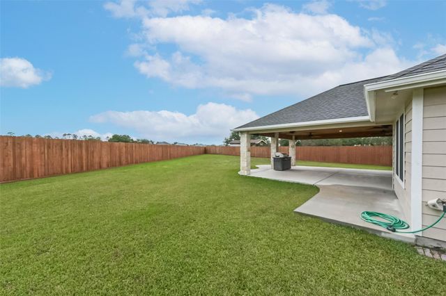 2102 Pickwick Pines Dr Court, Humble, TX 77396