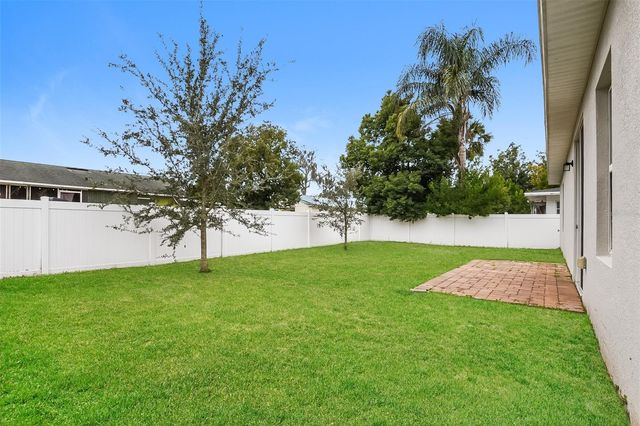 1408 E LAKEVIEW AVENUE, Eustis, FL 32726