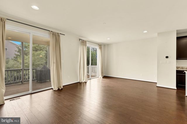 8141 HONEY BEE WAY, Manassas, VA 20111