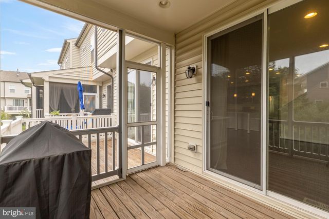 8141 HONEY BEE WAY, Manassas, VA 20111