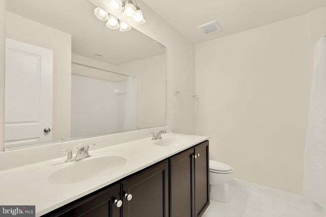 8141 HONEY BEE WAY, Manassas, VA 20111