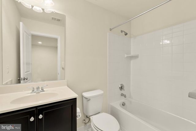 8141 HONEY BEE WAY, Manassas, VA 20111