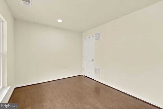 8141 HONEY BEE WAY, Manassas, VA 20111
