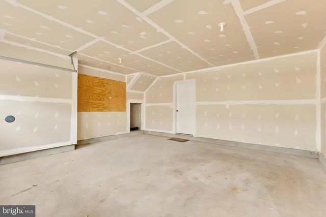 8141 HONEY BEE WAY, Manassas, VA 20111
