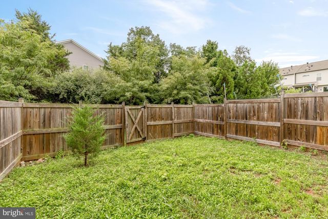 8141 HONEY BEE WAY, Manassas, VA 20111