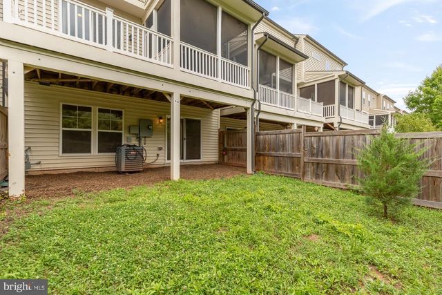 8141 HONEY BEE WAY, Manassas, VA 20111
