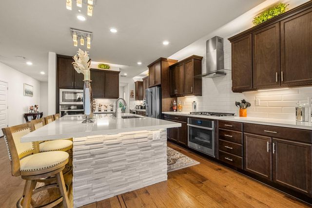 1721 Olive Heights Ct, Folsom, CA 95630