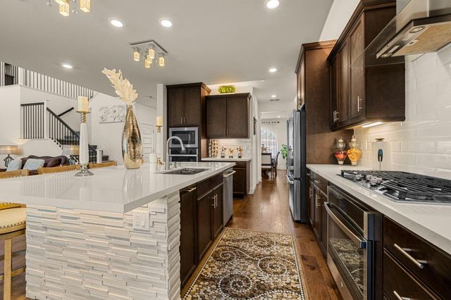 1721 Olive Heights Ct, Folsom, CA 95630