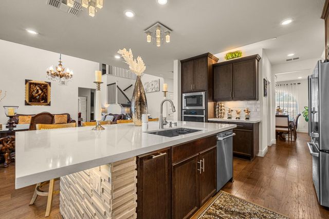1721 Olive Heights Ct, Folsom, CA 95630
