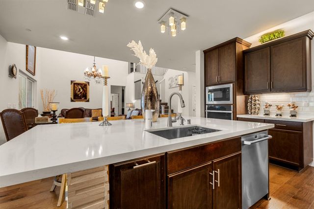 1721 Olive Heights Ct, Folsom, CA 95630