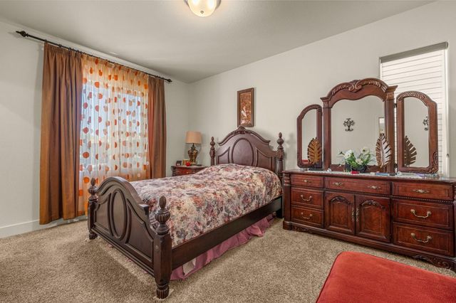 1721 Olive Heights Ct, Folsom, CA 95630