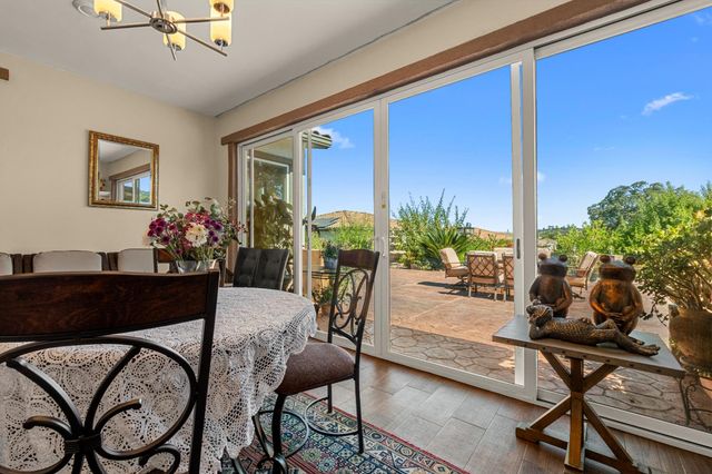 1721 Olive Heights Ct, Folsom, CA 95630