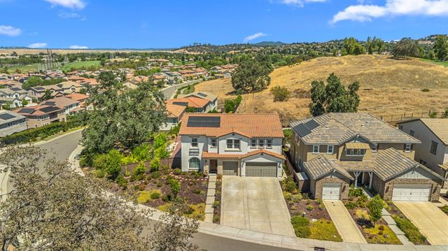 1721 Olive Heights Ct, Folsom, CA 95630