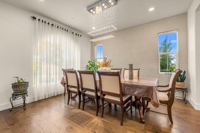 1721 Olive Heights Ct, Folsom, CA 95630