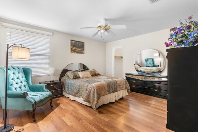 6308 St James Place, Denton, TX 76210
