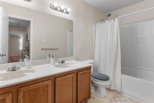 6308 St James Place, Denton, TX 76210