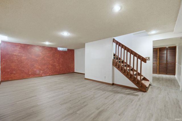 2521 Bolton Drive, Fort Wayne, IN 46805