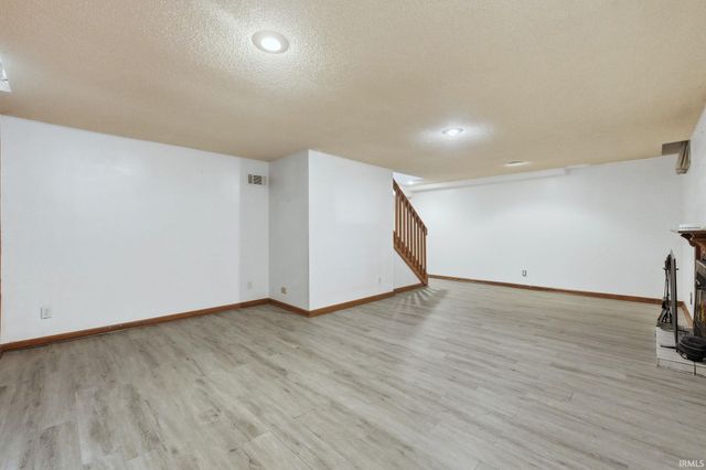 2521 Bolton Drive, Fort Wayne, IN 46805