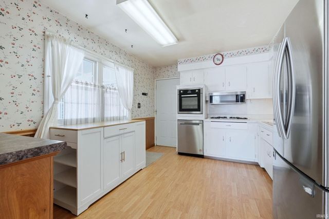 2521 Bolton Drive, Fort Wayne, IN 46805