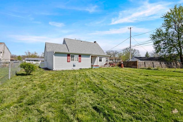 2521 Bolton Drive, Fort Wayne, IN 46805