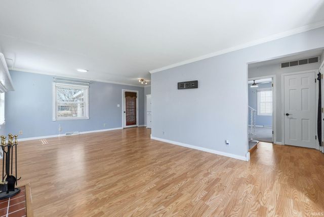 2521 Bolton Drive, Fort Wayne, IN 46805