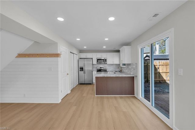 1500 Brookwood CRES, Virginia Beach, VA 23453