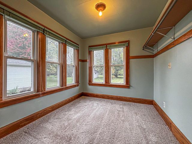 16450 W Coffee ROAD, New Berlin, WI 53151