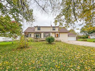 16450 W Coffee ROAD, New Berlin, WI 53151