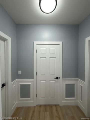 7714 Smart Street, Detroit, MI 48210