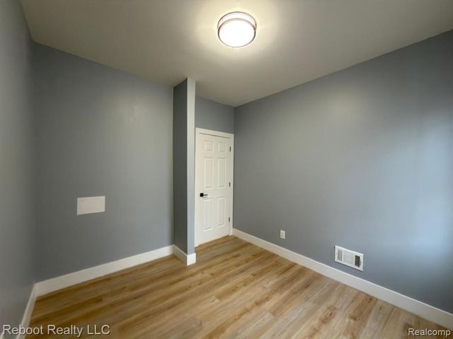 7714 Smart Street, Detroit, MI 48210