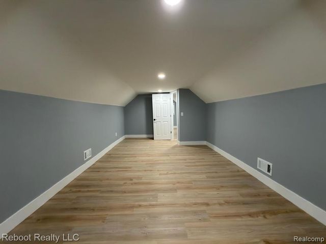 7714 Smart Street, Detroit, MI 48210