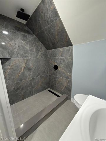 7714 Smart Street, Detroit, MI 48210