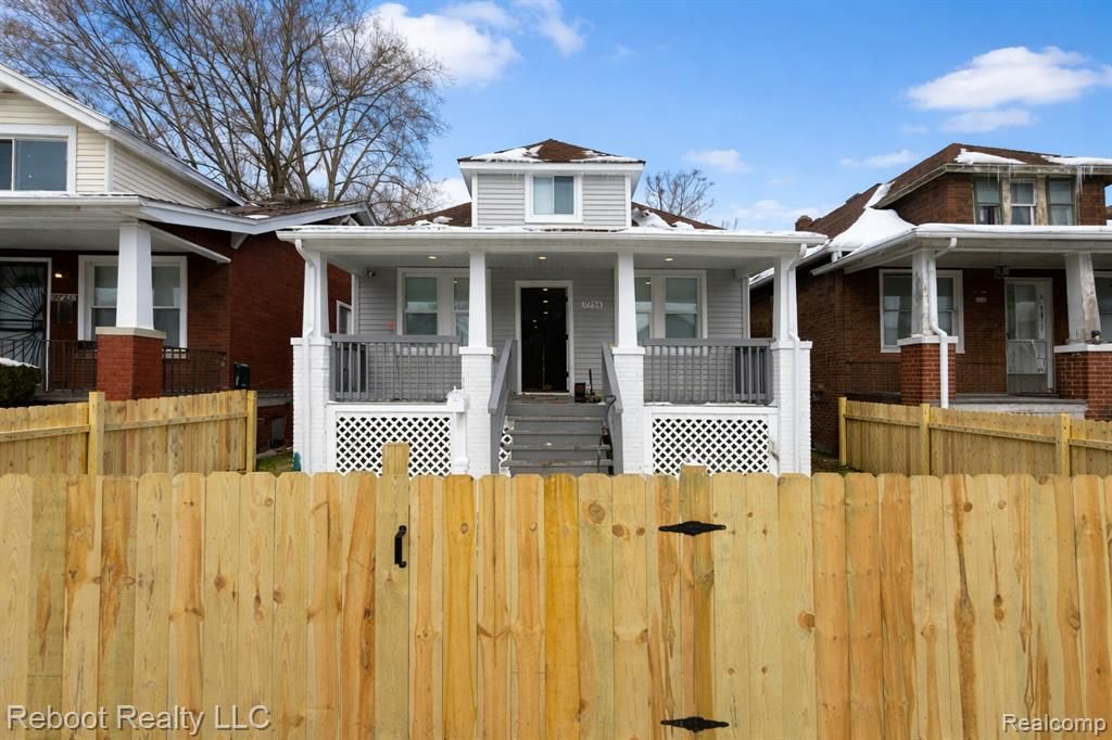 7714 Smart Street, Detroit, MI 48210