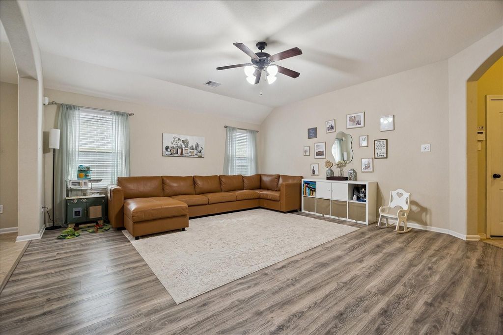 19330 S Cottonwood Green Lane, Cypress, TX 77433