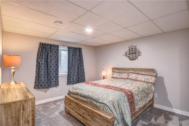 4947 Woodlands Drive, Eau Claire, WI 54703