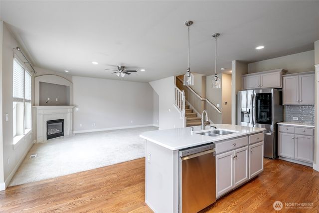 4442 Logan Drive NE, Lacey, WA 98516