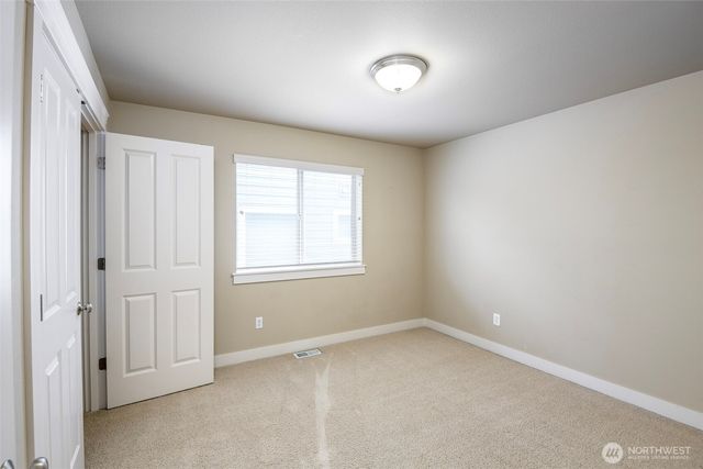 4442 Logan Drive NE, Lacey, WA 98516