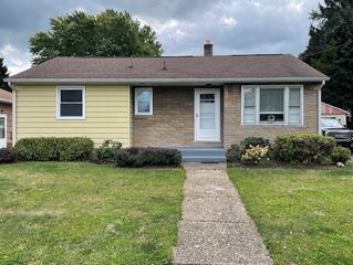 1145 E 34TH Street, Erie, PA 16504