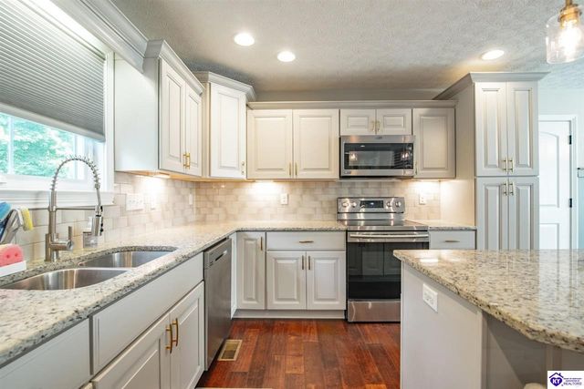 30 Cockeriell Court, Elizabethtown, KY 42701