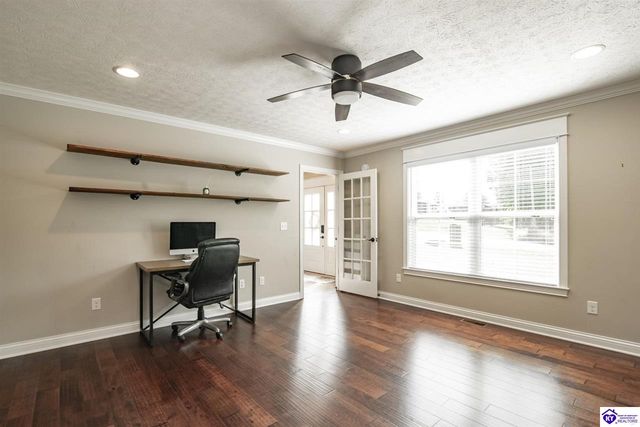 30 Cockeriell Court, Elizabethtown, KY 42701