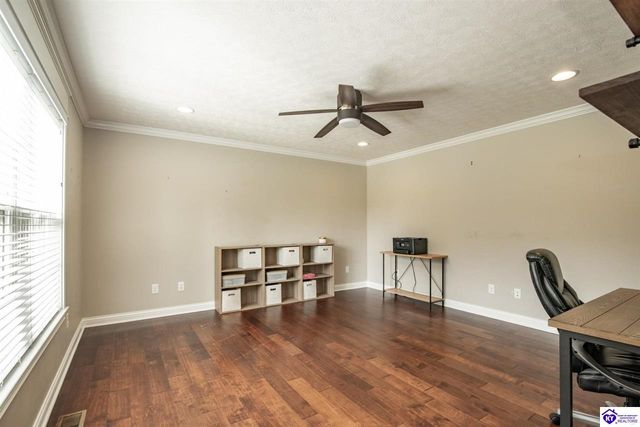 30 Cockeriell Court, Elizabethtown, KY 42701