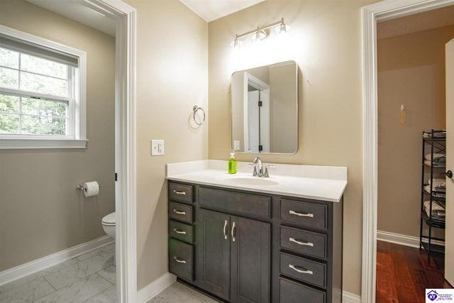 30 Cockeriell Court, Elizabethtown, KY 42701