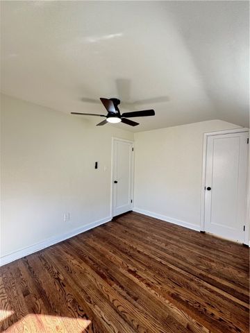 7811 Mount Carmel Rd, West Mifflin, PA 15147