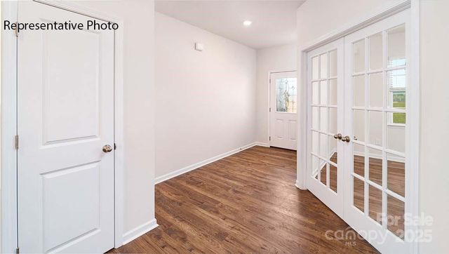 137 Pecan Grove Lane, Statesville, NC 28677