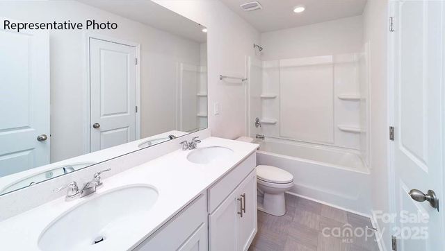 137 Pecan Grove Lane, Statesville, NC 28677