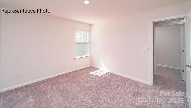 137 Pecan Grove Lane, Statesville, NC 28677