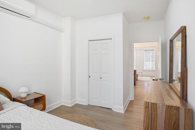 313 C ST SE, Washington, DC 20003