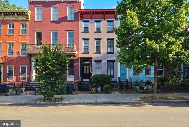313 C ST SE, Washington, DC 20003