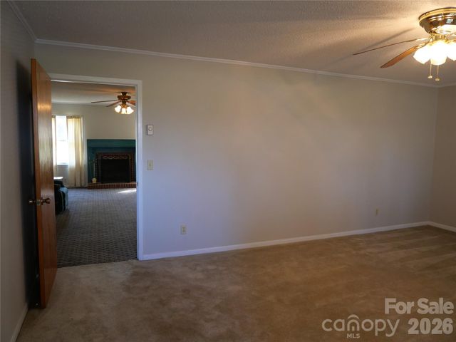 220 N Russell Street, Troy, NC 27371