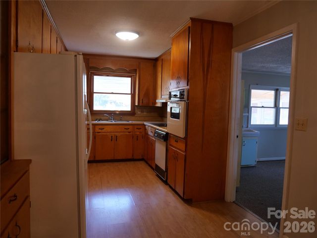 220 N Russell Street, Troy, NC 27371